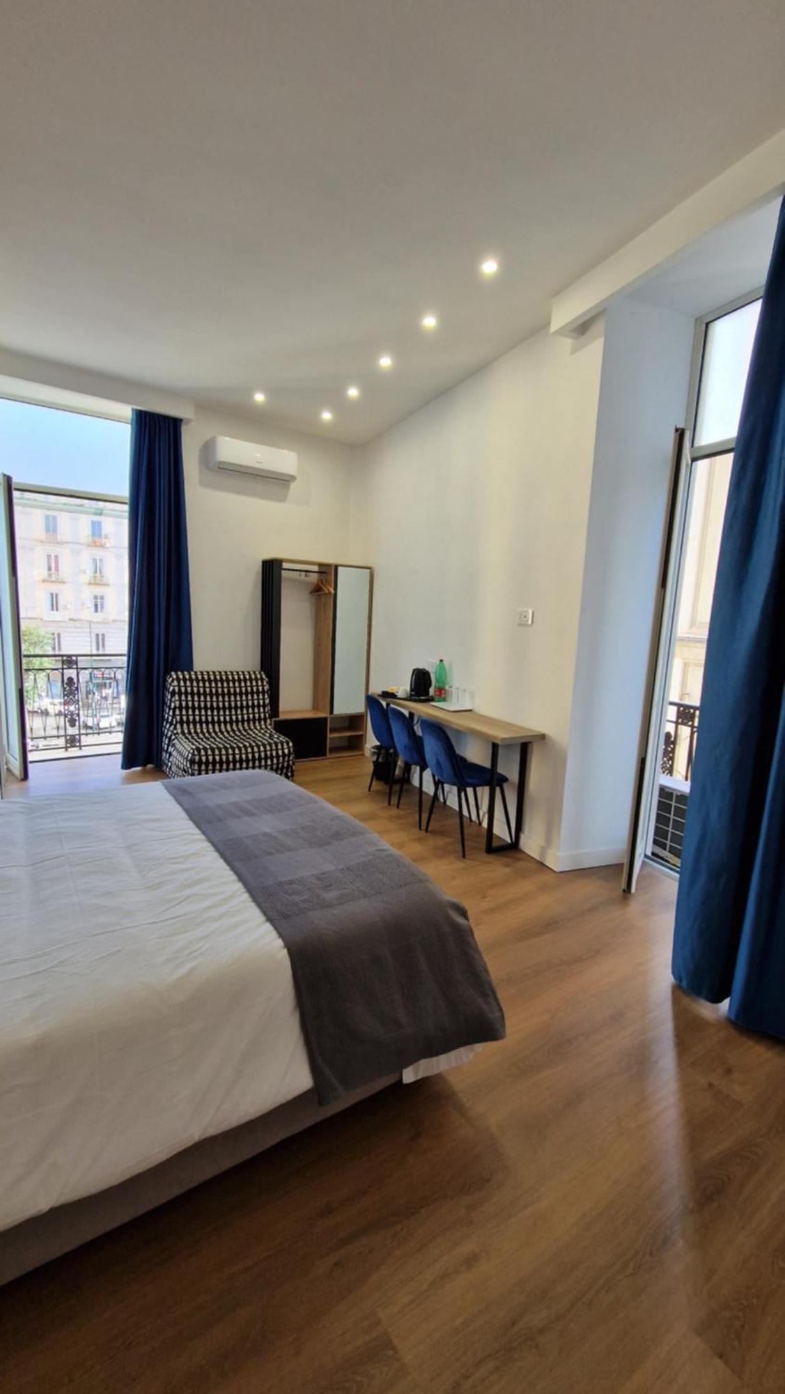 B&B City Center Naples Room photo